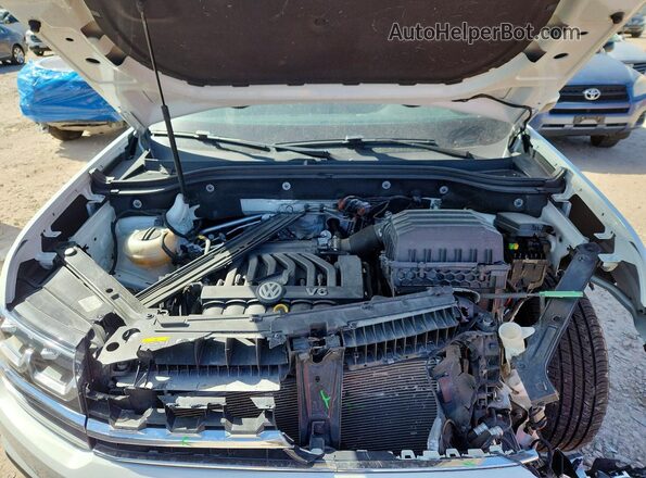 1V2MR2CA6JC507975 2018 VOLKSWAGEN ATLAS Белый Вид задней части салона