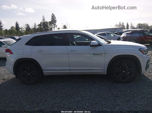 1V2RE2CA1MC230108 2021 VOLKSWAGEN ATLAS White Vista interior trasera
