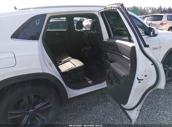 1V2RE2CA1MC230108 2021 VOLKSWAGEN ATLAS White Vista de la etiqueta del VIN
