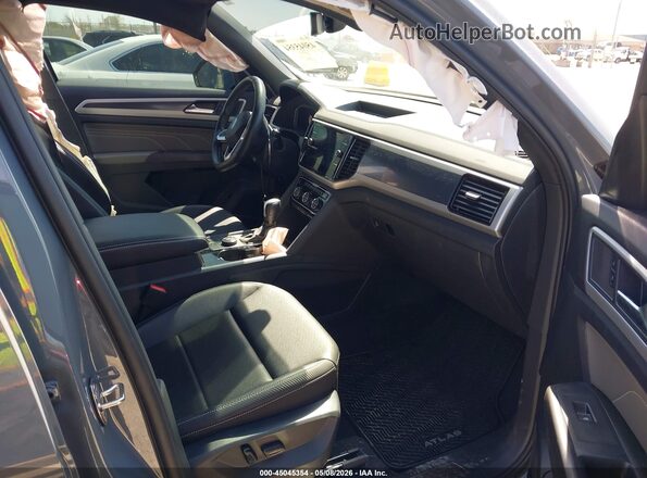 1V2SC2CAXPC215831 2023 VOLKSWAGEN ATLAS Light Blue Widok wnętrza z przodu