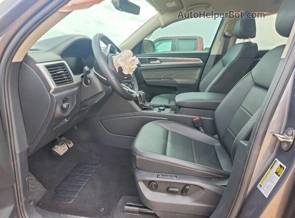 1V2SR2CA5PC536318 2023 VOLKSWAGEN ATLAS Charcoal წინა სალონის ხედი