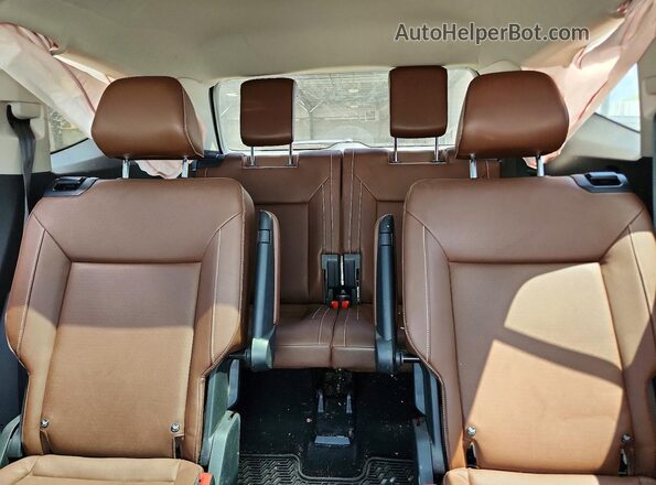 1V2SR2CA8MC534722 2021 VOLKSWAGEN ATLAS Белый Вид задних сидений