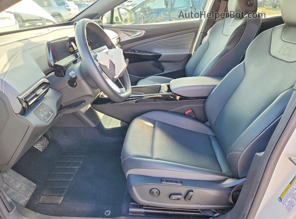 1V2VMPE82PC037950 2023 VOLKSWAGEN ID.4 White Vista interior delantera