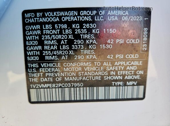 1V2VMPE82PC037950 2023 VOLKSWAGEN ID.4 White Vista de la etiqueta del VIN