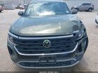 2026 Volkswagen Atlas Cross Sport Se With Technology Green vin: 1V2WC2CA9TC215928