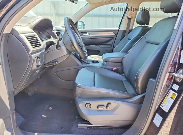 1V2WR2CA7KC542101 2019 VOLKSWAGEN ATLAS Black წინა სალონის ხედი