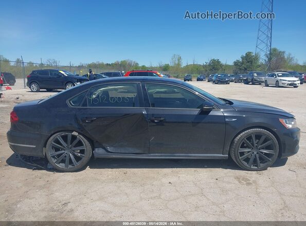 1VWAA7A3XJC029876 2018 VOLKSWAGEN PASSAT Черный Вид задней части салона