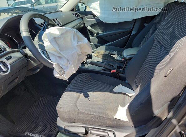1VWAT7A37HC008973 2017 VOLKSWAGEN PASSAT Серый Вид салона спереди