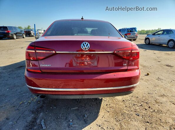 1VWAT7A39HC025337 2017 VOLKSWAGEN PASSAT Красный Вид сзади