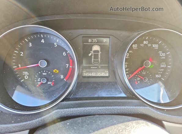 1VWAT7A39HC025337 2017 VOLKSWAGEN PASSAT Красный Вид щитка приборов