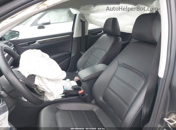 1VWBA7A35JC017784 2018 VOLKSWAGEN PASSAT Серый 