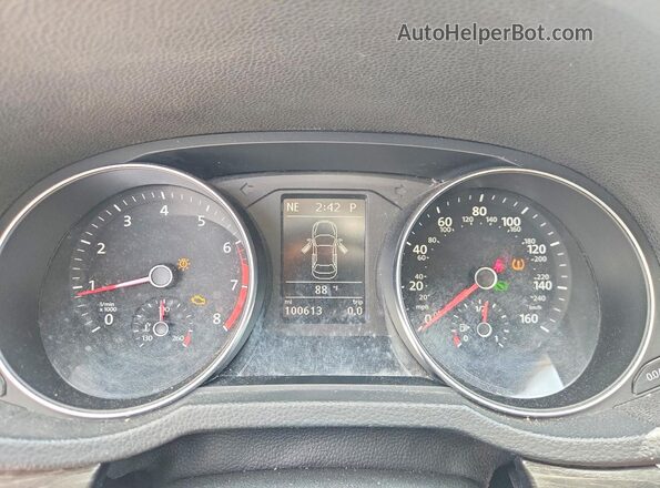 1VWBA7A38JC009727 2018 VOLKSWAGEN PASSAT White Вид щитка приладів