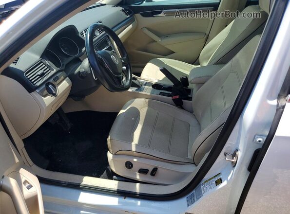 1VWBS7A35GC026720 2016 VOLKSWAGEN PASSAT White Widok wnętrza z przodu