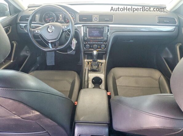 1VWBT7A33GC065030 2016 VOLKSWAGEN PASSAT Серый Вид панели приборов
