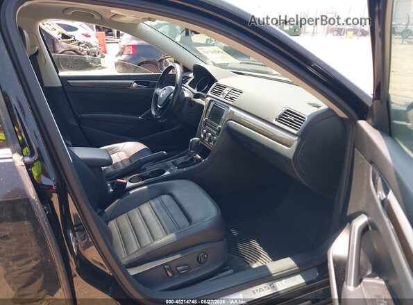 1VWCT7A32GC063029 2016 VOLKSWAGEN PASSAT Черный Вид салона спереди