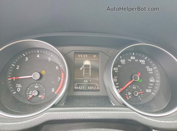 1VWDT7A37HC062934 2017 VOLKSWAGEN PASSAT Черный Вид щитка приборов