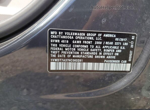 1VWDT7A37HC063291 2017 VOLKSWAGEN PASSAT Угольный Вид подкапотного пространства