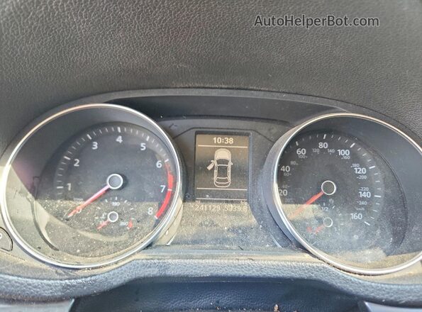 1VWDT7A37HC086330 2017 VOLKSWAGEN PASSAT Белый Вид щитка приборов