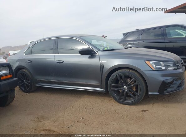 1VWDT7A3XHC076844 2017 VOLKSWAGEN PASSAT Серый Вид задней части салона