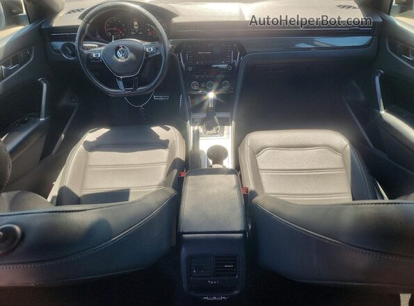 1VWMA7A32MC017366 2021 VOLKSWAGEN PASSAT Черный Вид панели приборов