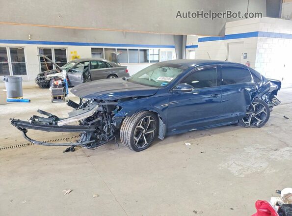 1VWMA7A39LC018917 2020 VOLKSWAGEN PASSAT Синий Передняя левая четверть