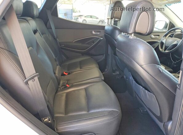 5NMZU3LB3JH078624 2018 HYUNDAI SANTA Белый Вид задней части салона