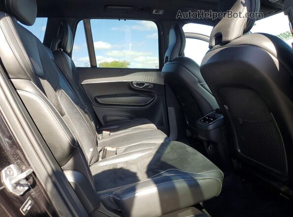 YV4A22PM4K1448612 2019 VOLVO XC90 Black Widok wnętrza z tyłu