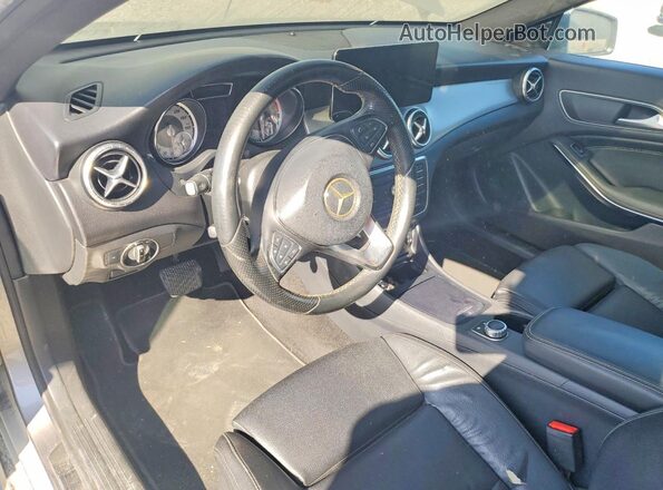 WDDSJ4EB0GN291805 2016 MERCEDES-BENZ CLA-CLASS Silver ხელსაწყოთა პანელის ხედი