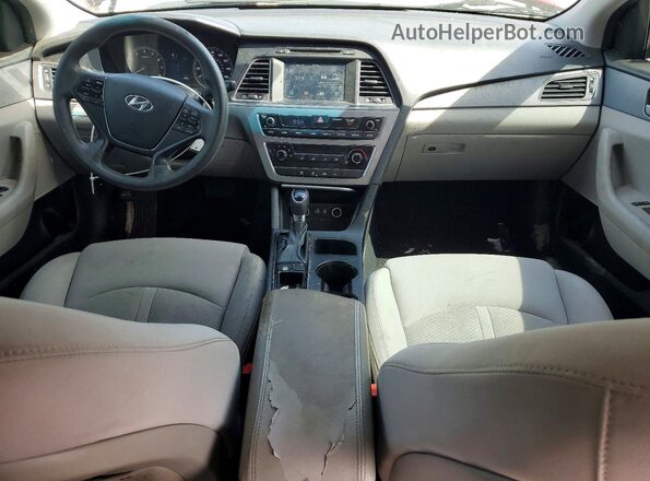 5NPE24AF7HH515330 2017 HYUNDAI SONATA Красный Вид щитка приборов