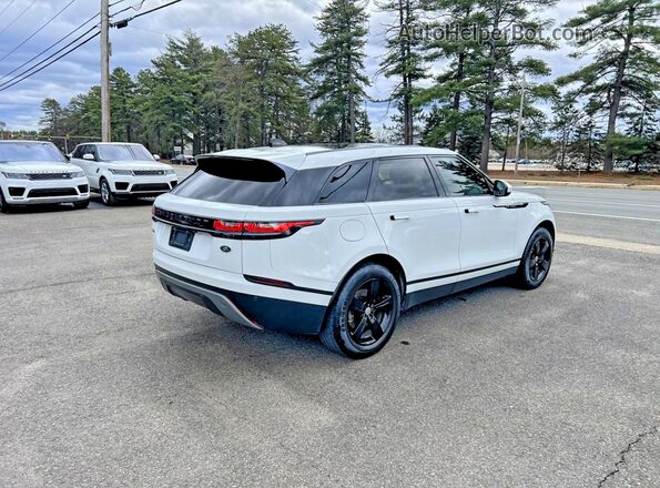 SALYB2RVXJA727237 2018 LAND ROVER RANGE Белый Вид спереди