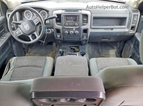 3C6TR5CT3GG258273 2016 RAM 2500 Gray Widok zestawu wskaźników