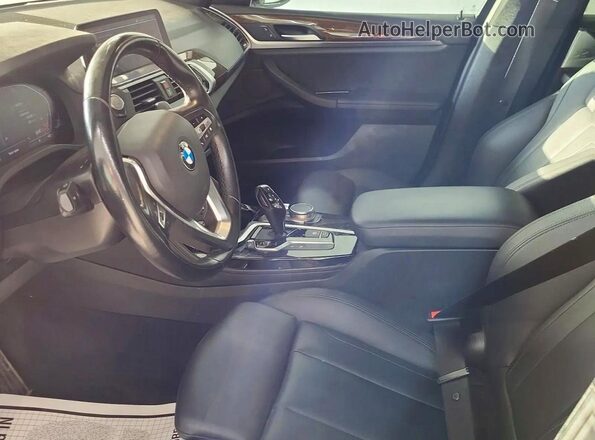 5UX2V1C06M9E06590 2021 BMW X4 Серый Вид задней части салона