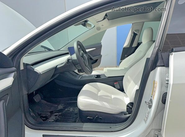 5YJ3E1EB1NF241508 2022 TESLA MODEL Белый Вид задних сидений