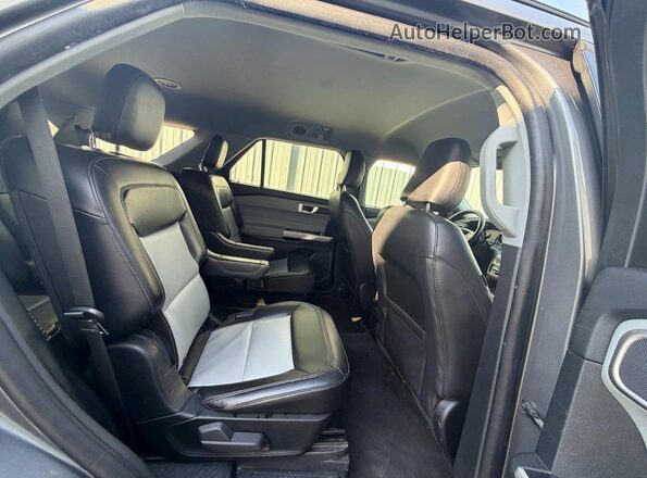 1FMSK7DH4NGB71114 2022 FORD EXPLORER Серый Вид салона спереди