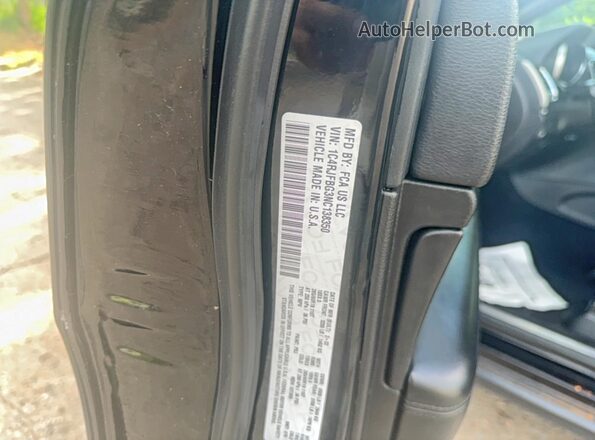 1C4RJFBG3NC138350 2022 JEEP GRAND Черный Вид задней части салона