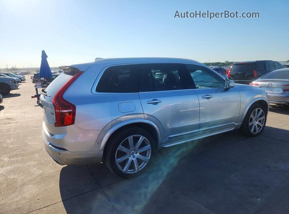 YV4A22PL8J1199706 2018 VOLVO XC90 Серебряный Передняя правая четверть