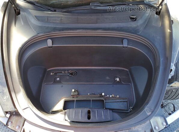 5YJ3E1EA9KF396049 2019 TESLA MODEL Black ძრავის განყოფილების ხედი