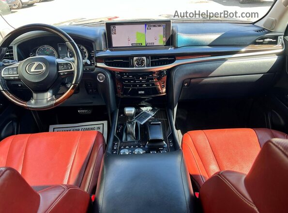 JTJHY7AX3H4246722 2017 LEXUS LX Silver Вид задніх сидінь