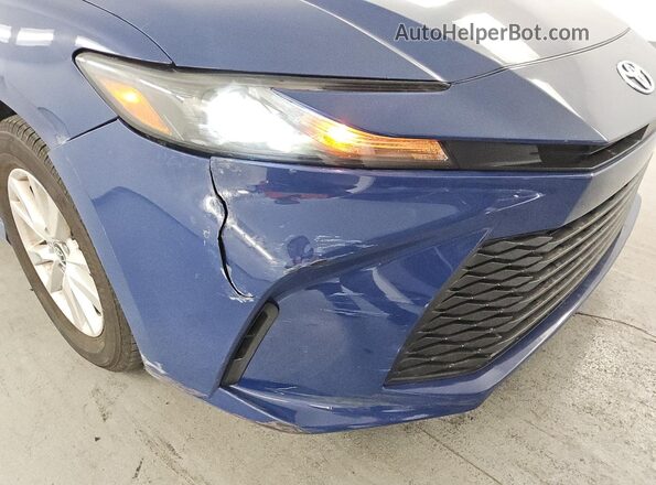 4T1DAACK5SU055794 2025 TOYOTA CAMRY Синий Панорамный вид салона 360°