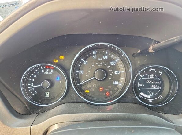 3CZRU5H37HG710182 2017 HONDA HR-V Red Widok tylnych siedzeń