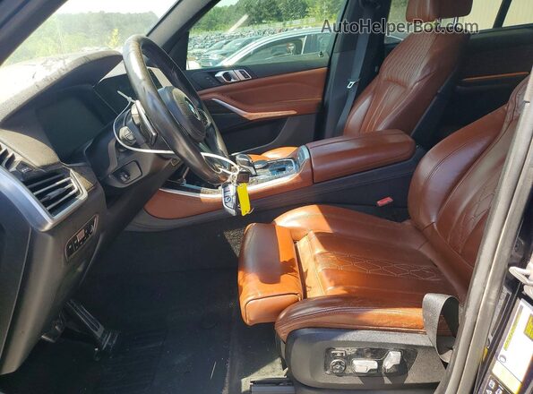 5UXCR6C54KLL36280 2019 BMW X5 Синий Вид панели приборов