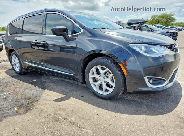 2C4RC1EG8JR194360 2018 CHRYSLER PACIFICA Черный Вид спереди