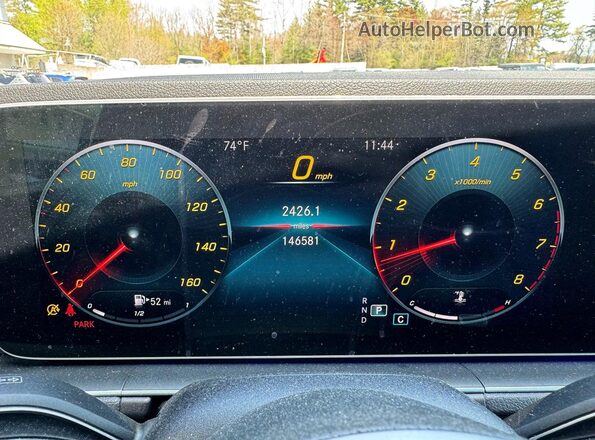 4JGFB4KB9LA036838 2020 MERCEDES-BENZ GLE White Widok tylnych siedzeń