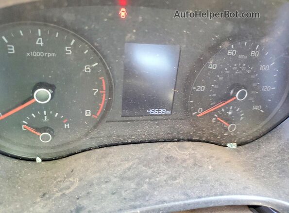 3KPA24AD0PE618251 2023 KIA RIO Silver Widok tylnych siedzeń