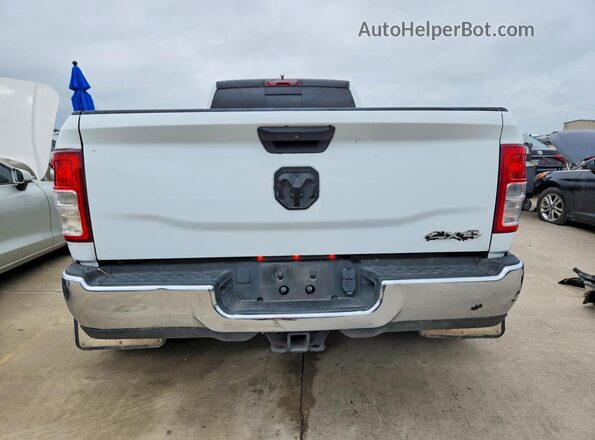 3C63RRGL3RG218876 2024 RAM 3500 White Widok wnętrza z przodu