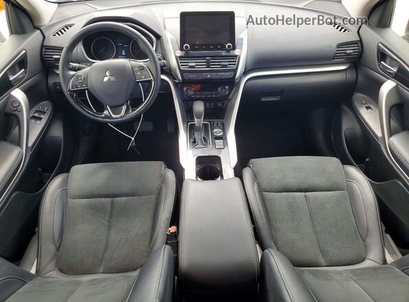 JA4ATWAA6SZ005122 2025 MITSUBISHI ECLIPSE Белый Вид щитка приборов