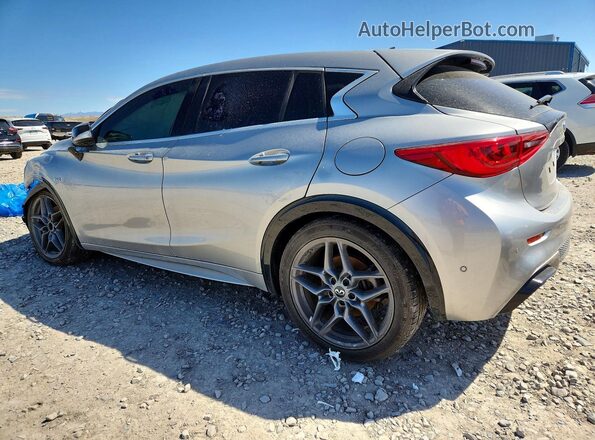 SJKCH5CP2JA042898 2018 INFINITI QX30 Silver Tył prawy