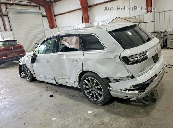 WA1LAAF7XJD001911 2018 AUDI Q7 Белый Задняя правая четверть
