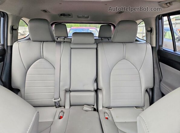 5TDGZRBH9MS072524 2021 TOYOTA HIGHLANDER Синий Вид задней части салона