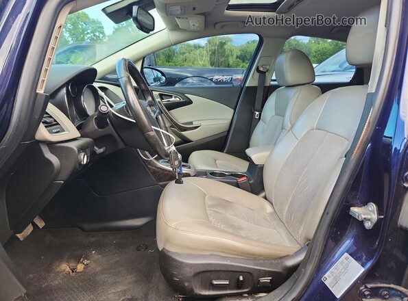 1G4PW5SK4G4181756 2016 BUICK VERANO Синий Вид панели приборов